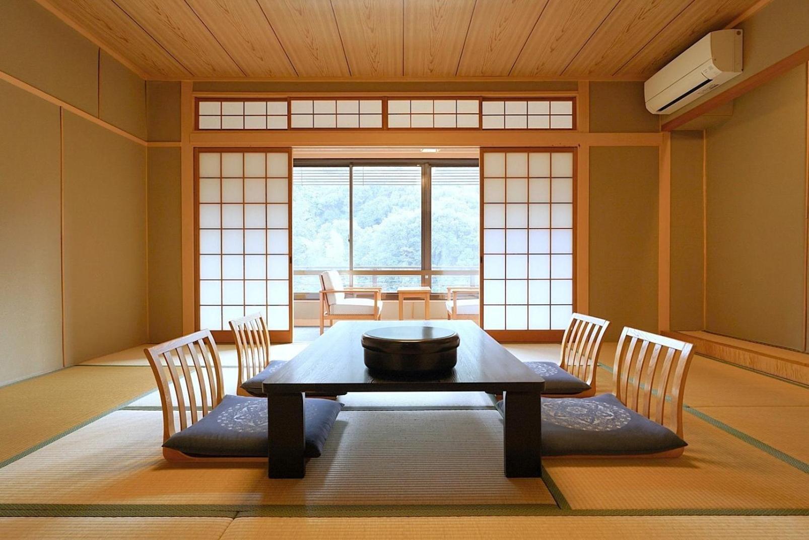 Yumoto Kanko Hotel Saikyo Нагато Экстерьер фото