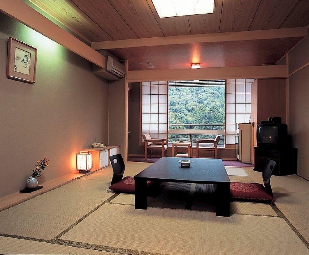 Yumoto Kanko Hotel Saikyo Нагато Экстерьер фото