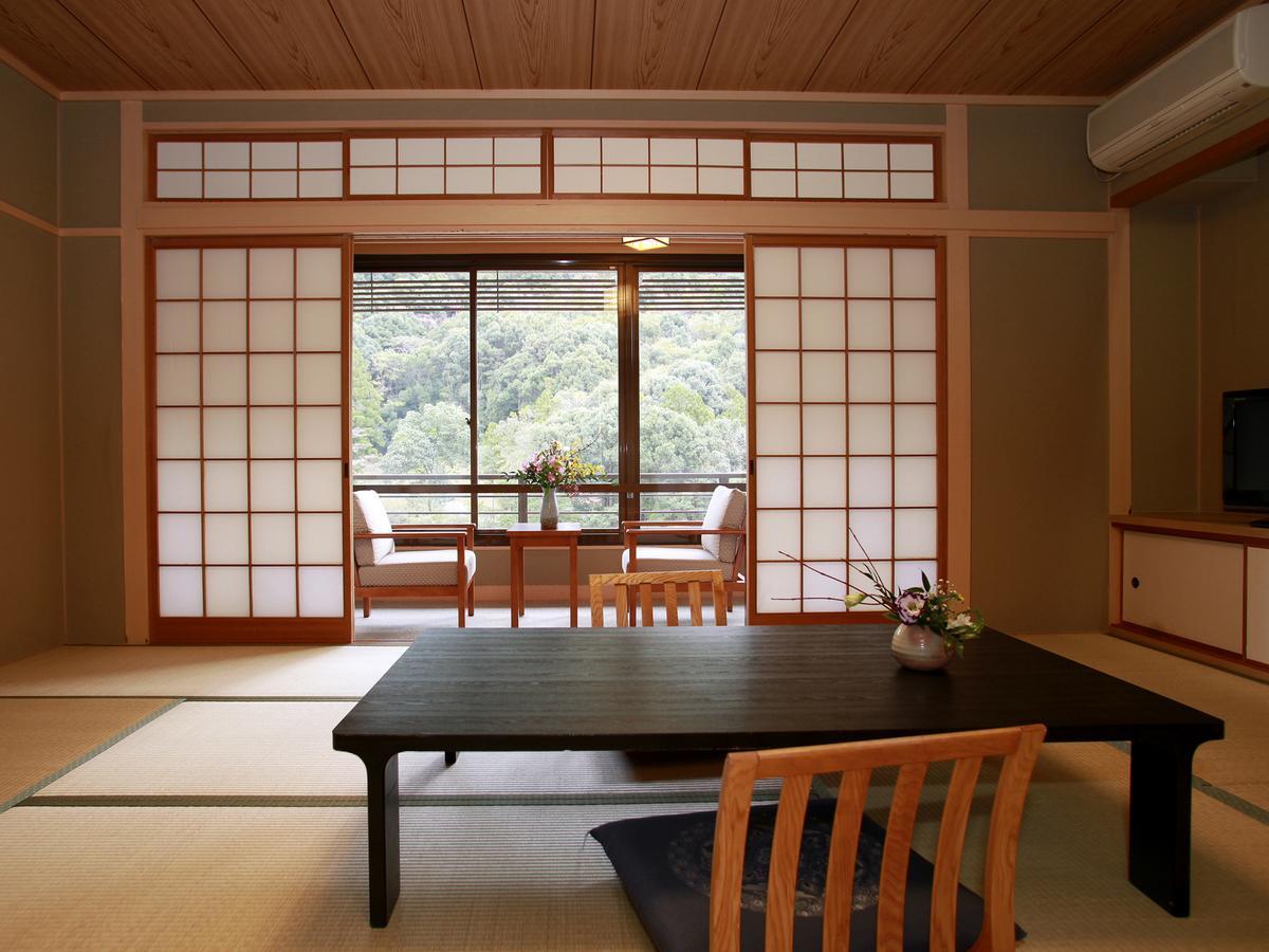 Yumoto Kanko Hotel Saikyo Нагато Экстерьер фото