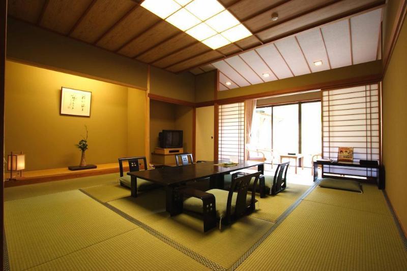 Yumoto Kanko Hotel Saikyo Нагато Экстерьер фото