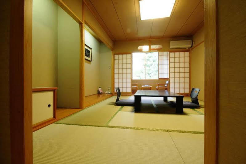 Yumoto Kanko Hotel Saikyo Нагато Экстерьер фото